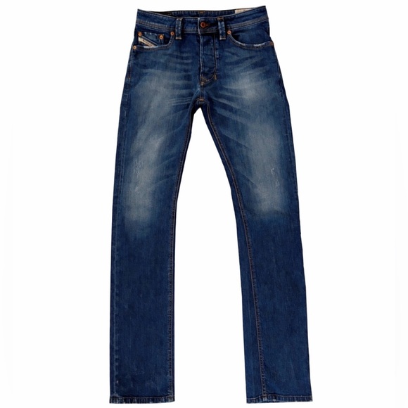 Diesel Denim - Diesel Larkee Regular Straight Button Fly Stretch Jeans.